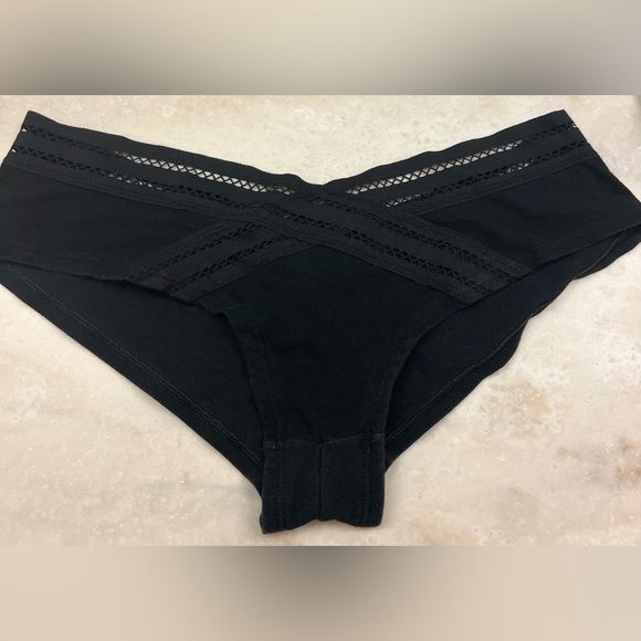 Pink Panties - Picture 7 of 8